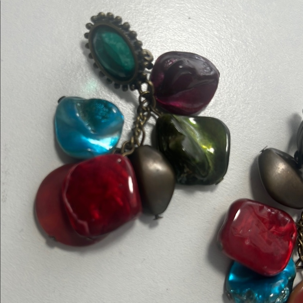 Red and Blue Cluster Earrings with Dangle Design - Picture 3 of 3